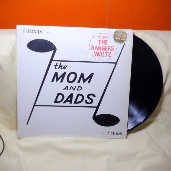 ~~~ the MOM and DADS ~~~ - Picture 1 of 1